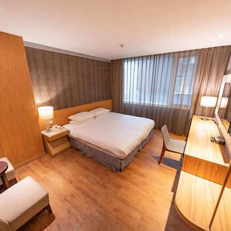 雲富大飯店 Hotel Cloud-Zhongshan Tajpej Kültér fotó